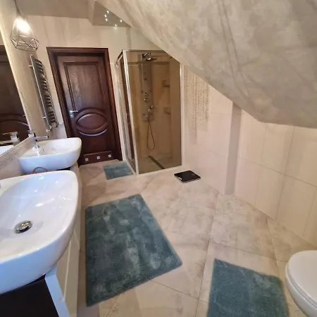 Tatrytop Dom Tatra Jacuzzi * ビャウィ・ドゥナイェツ