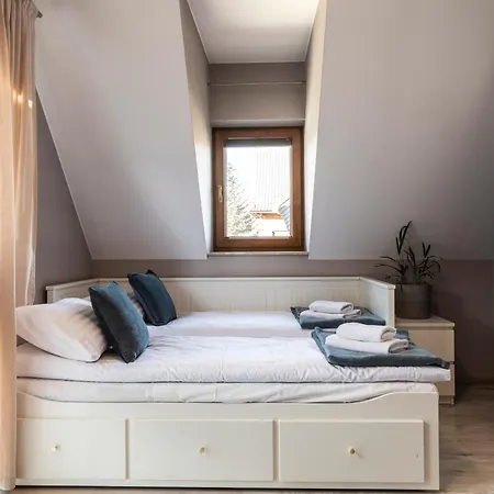 Tatrytop Dom Tatra Jacuzzi Chalet *