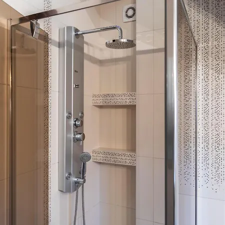 Tatrytop Dom Tatra Jacuzzi Chalet